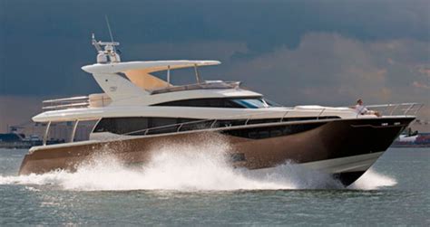 Prestige 750 - Power & Motoryacht
