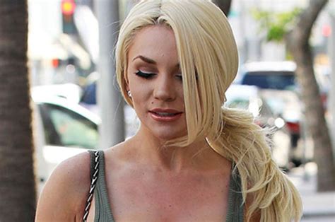 Courtney Stodden Puts Nipples On Show As She Goes For Braless Outing