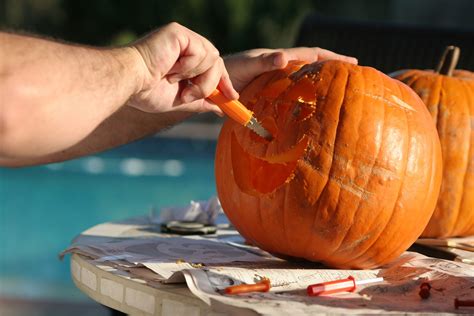 Carve Pumpkin