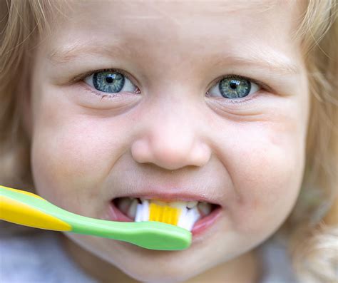 7 Consejos Para El Cepillado De Dientes En Niños Clínica Dental