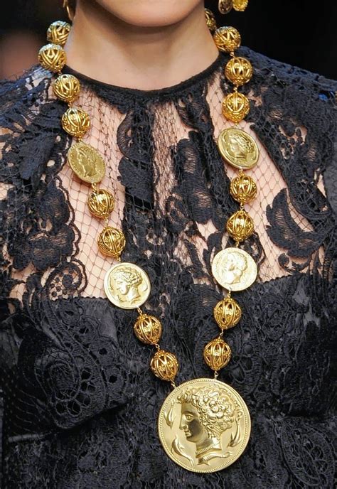 Pin By Grace Madlang Awa On Accessories Dolce Gabbana Jewelry Dolce