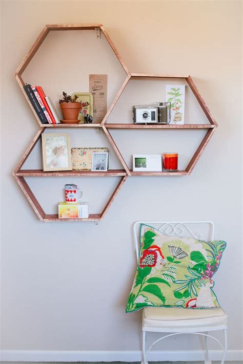 Diy Honeycomb Shelves A Beautiful Mess The Inspired Room
