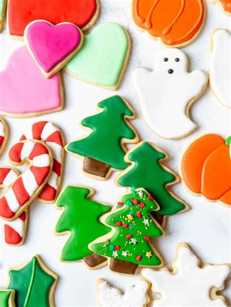 Easy Royal Icing Recipe For Sugar Cookies House Of Nash Eats