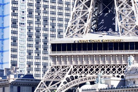 Eiffel Tower Viewing Deck Las Vegas Nevada Usa March 30 2020