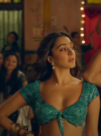 9 Kiara Advani Hot Stills Bijli Song From Govinda Naam Mera Just For Movie Freaks