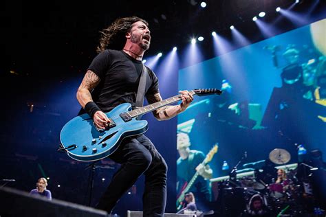 Foo Fighters Bring Rock Back At Exultant Msg Show With 3 Hour Set List Rolling Stone
