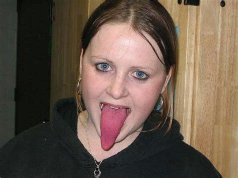 Babes With Long Tongues Can Lick Better Gallery Ebaums World