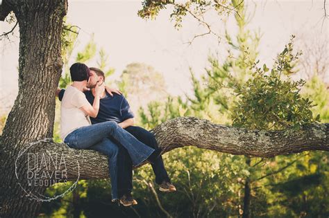 Engagement Session Kissing In A Tree