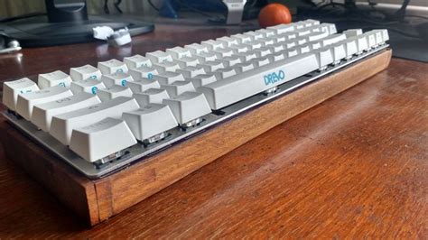 Build Your Own Wooden Keyboard Case