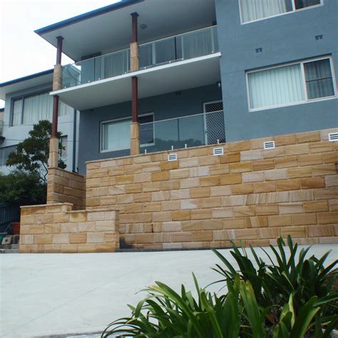 Natural Stone Cladding For Outdoor Wall And Landscaping Gallery — Bellstone