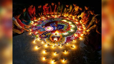 Dussehra 2022 Check Amazing Rangoli Designs To Decorate Your House On