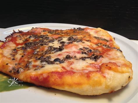 Quante volte capita che avanzi il pane? Pizza in padella con pasta madre, Ricetta Petitchef ...