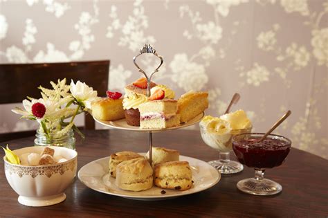 Great Places In Britain For Afternoon Tea Rachel Kaplans Insider France