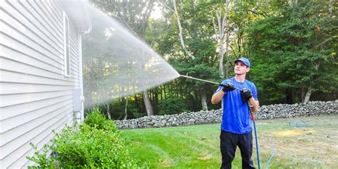 How To Choose The Right Pressure Washing Service For Your Needs