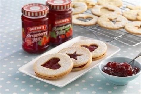 Homemade Treats Jammy Dodgers Recipe