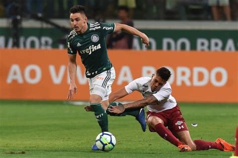 Flamengo e corinthians no pacaembu, jalminha lança nelli que marca na saída do goleiro. Palmeiras 3 x 0 Fluminense (com imagens) | Palmeiras ...