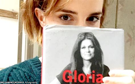Emma Watson Emma Watson Poses With Gloria Steinem S My Life On The Road