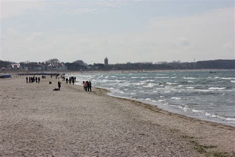 Grosse stehende is 0.7 km from this venue, while maritimes. Was Du in Warnemünde unternehmen kannst | Warnemünde ...