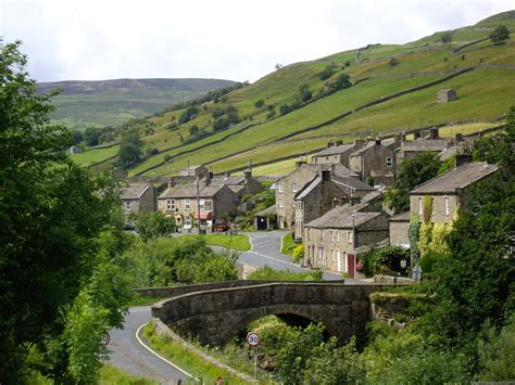 Herriot Country Tours Yorkshire Dales England Leyburn