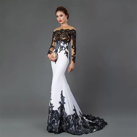 Cazdzy Long Sleeve Mermaid Evening Dresses Appliques Black Lace Sweep
