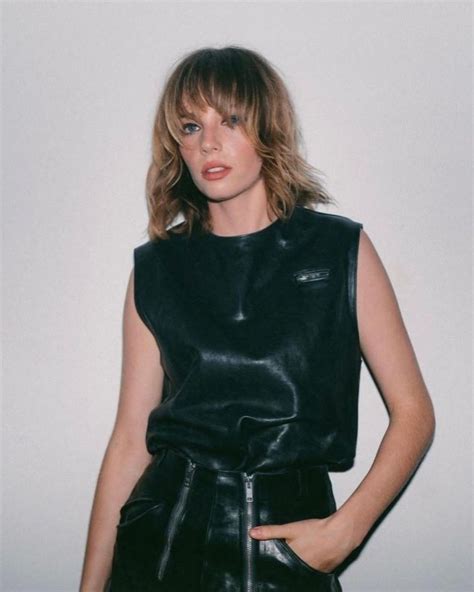 givemecockburn on twitter wow 👑maya hawke👑 looks simple faptastic in this sexy black leather