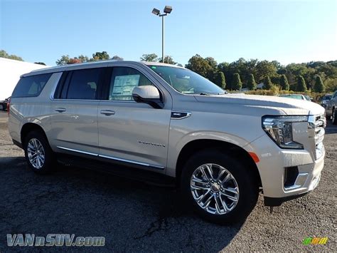 2021 Gmc Yukon Xl Slt 4wd In Pearl Beige Metallic Photo 3 157399