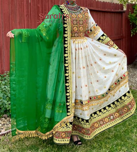 Three Peice Charma Dozi Dress In 2021 Afghan Clothes Afghan Dresses