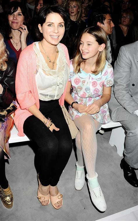 Jude Laws Tween Daughters Offensive Dress At London Fashion Week