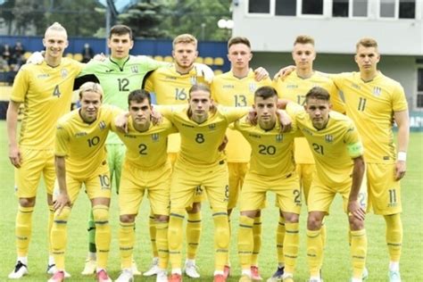 Уроженец краснограда, михаил начал футбольную карьеру в. Михаил МУДРИК: «Очень стыдно за результат сборной Украины»