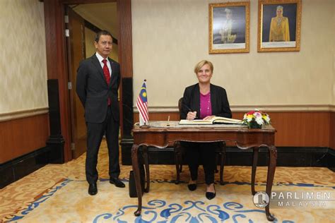 norwegian ambassador roset visited malaysia parliment to discussed further bilateral
