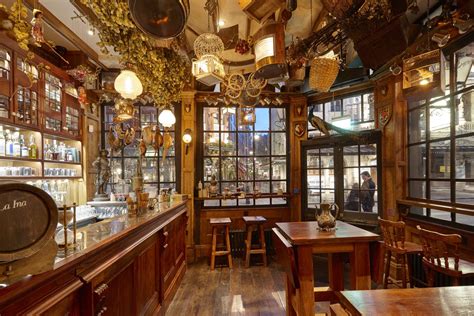 The Best Pubs In Covent Garden From The Harp To The Porterhouse