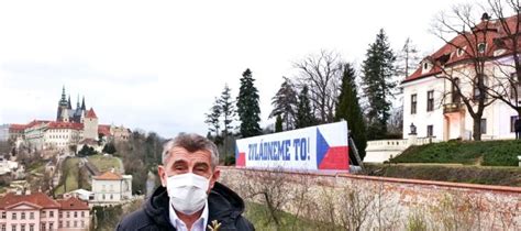 Babiš řekl, kdy konečně odložíme roušky. Rouška není náhubek! Zákazů a nařízení už má spousta lidí ...