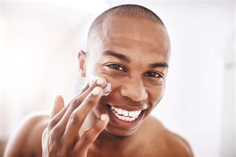 Simple 4 Step Black Mens Skincare Routine