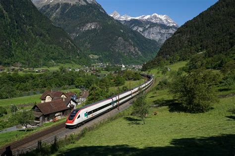 Alle artikel aus deutschland von glonaabot mit dem label #gotthard kirchner. RABDe 500 042-7 und RABDe 500 014 verlassen am 21.05.2016 ...