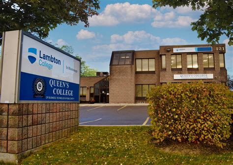 Lambton College Canada Ranking Reviews Courses Tuition Fees