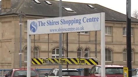 Trowbridge Spires Shoplifter Bled To Death After Bottles Broke Bbc News