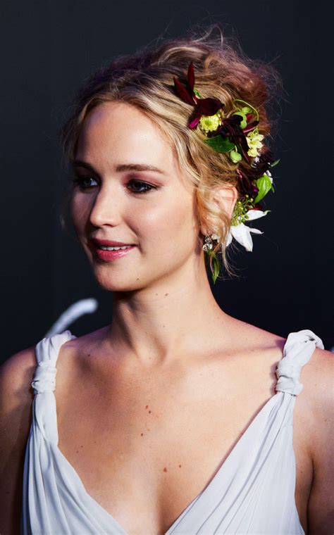 Jennifer Lawrence At Mother Premiere In New York 0913