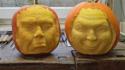 Schnitzen sie mit dieser vorlage ganz einfach selbst eine eule! Eule Schnitzen Vorlage - Pumpkin and Template | Scary pumpkin carving, Pumpkin carving : Kürbis ...
