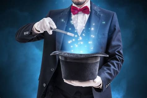 Common Magician Tricks Revealed The Popfin The Magicians Magic