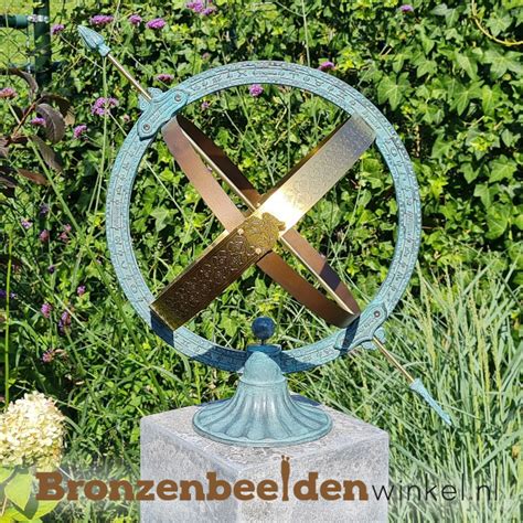 Zonnewijzers Kopen Op Sokkel Bronzen Zonnewijzer Tuin