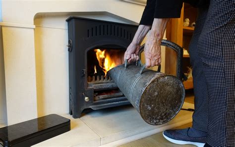 How to light a coal fire in a stove. Wood stove pellets the alternative as Household Coal fires to be banned