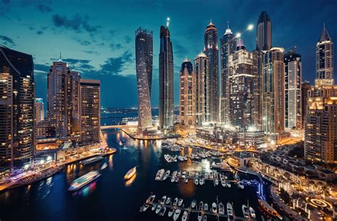 Dubai Marina Offers Dining And Nightlife Amid Ultramodern Towers