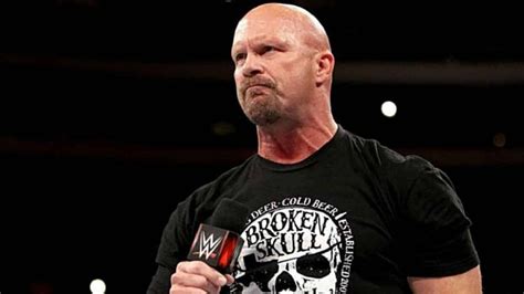 Wwe Trying To Get Stone Cold To Wrestle Top Raw Superstar At