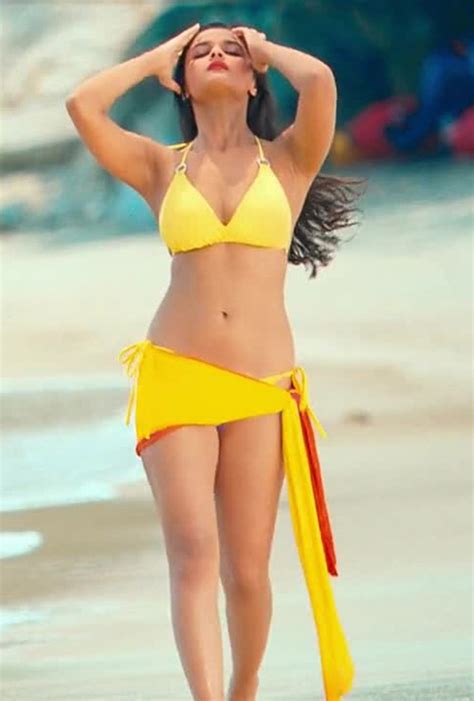 Shes Unbelievable 15 Hot Unseen Alia Bhatt Bikini Photos