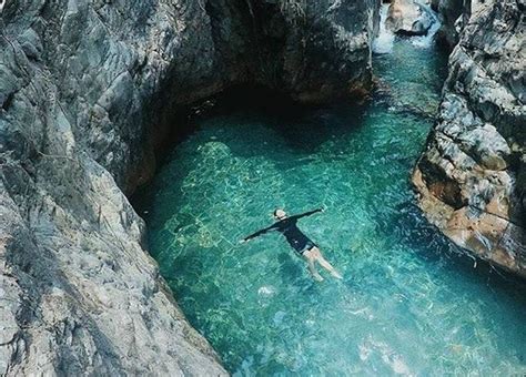 Semoga dapat menjadi referensi terbaik anda dalam menciptakan liburan yang berkualitas. Curug Leuwi Lieuk adalah wisata terbaru di kota bogor ...