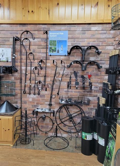 Wild Birds Unlimited - Nature Shop