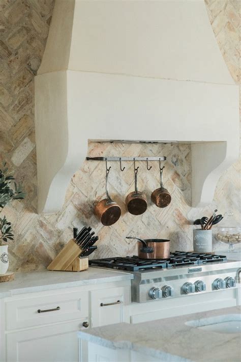 Romantic Country French Kitchen Design Inspiration From A Texas Beauty