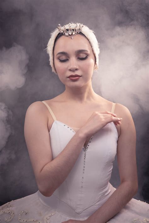 Ballet Dictionary Headpiece Ballerina — Ballet Manila Archives