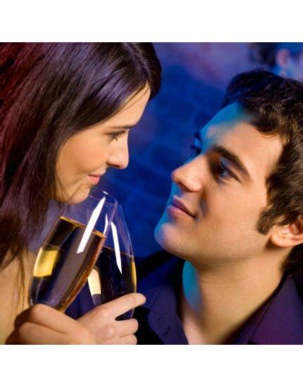 10 unmistakable signs he s into you bebeautiful