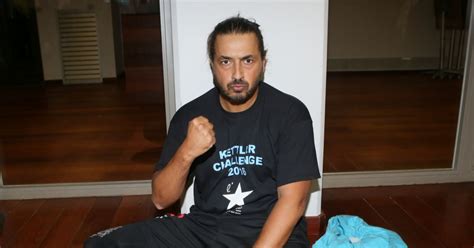Sa biographie, son actualité, ses photos et vidéos. Moundir Zoughari - Soirée caritative Kettler Challenge ...